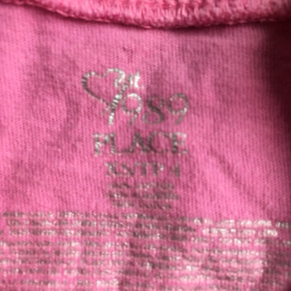 Children’s Place short sleeve t-shirt size xs 4